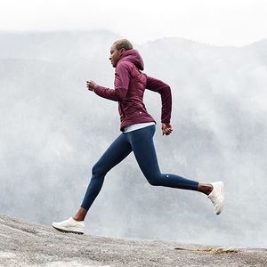 Lululemon Fleecy Keen Jacket III Wine Berry
